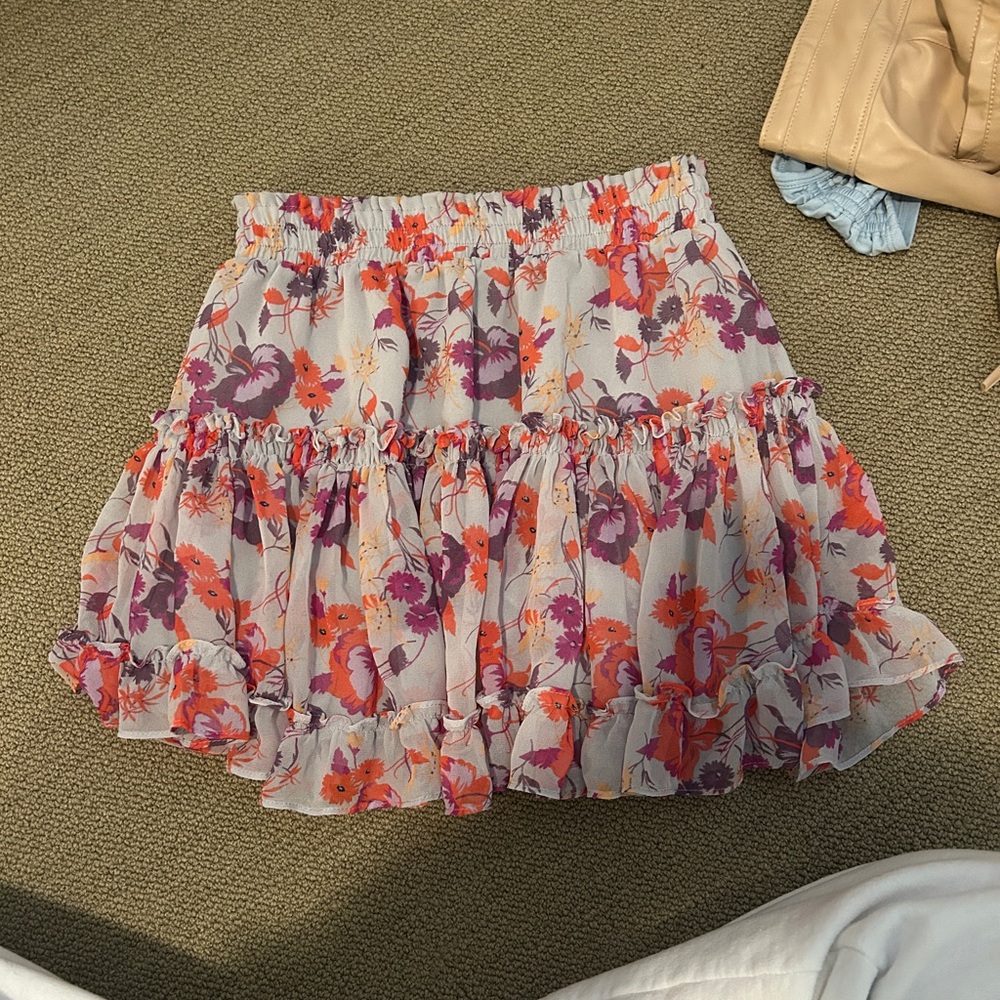 Misa Los Angeles Marion skirt size XS, can def fit bigger or smaller!